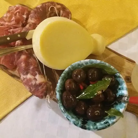 La Fattoria Dei Nonni * Paterno (Sicily)
